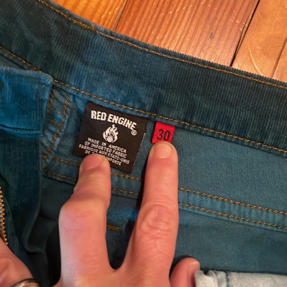 Red Engine green corduroys size 30 cropped bootcut - Picture 4 of 10